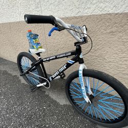 26in Blocks Flyer Se Bike