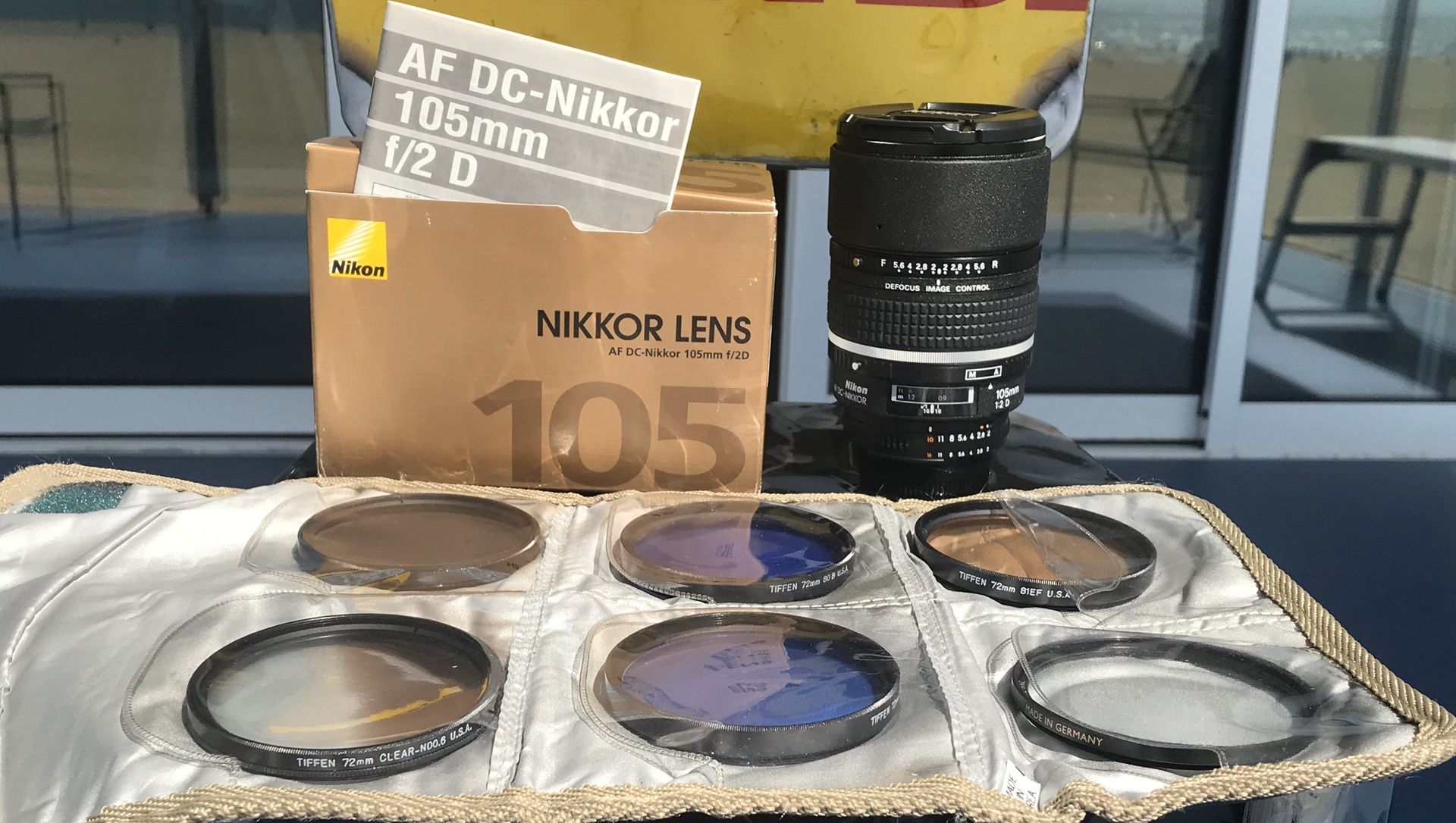 Dc Nikkor 105mm F 2d Nikon AF DC Nikkor 105mm F/2D Plus Lenses
