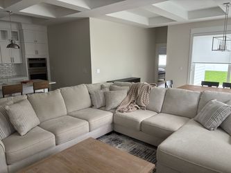 Sectional couch