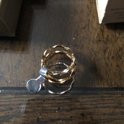 AVON retro BRAND NEW WITH TAG STACK RINGS