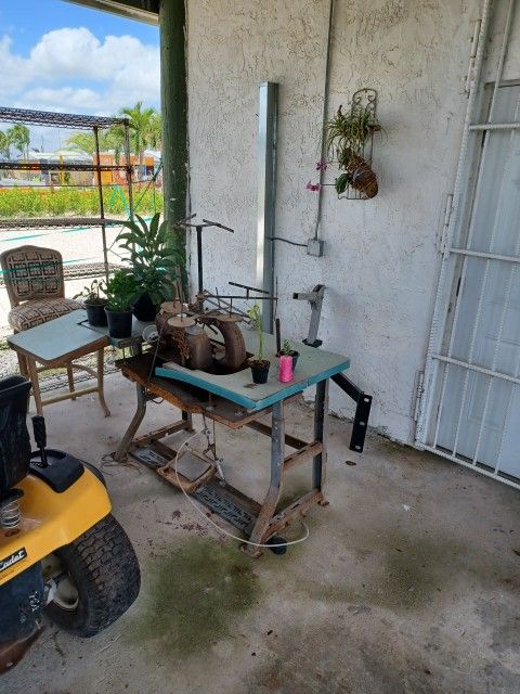 Sewing Machine