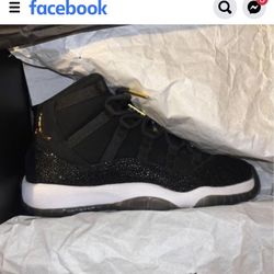 Jordan 11 Retro Heiress Black Stingray 