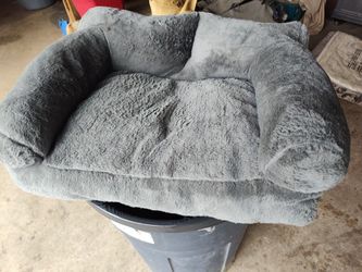 Dog Or Cat Bed 