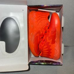Puma MB.01 LaMelo Ball Red Blast Size 9.5 377237-02 Jordan III Kobe IV