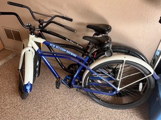 2 New Belgium & 1 Electra 3 speed beach cruisers