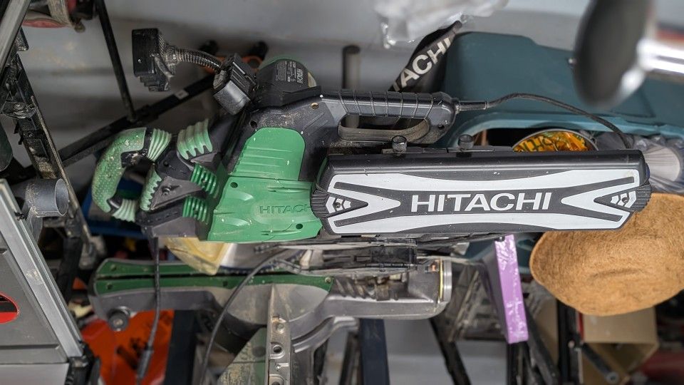 Hitachi Slide Compound Miter Saw & Stand