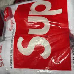 Supreme Socks