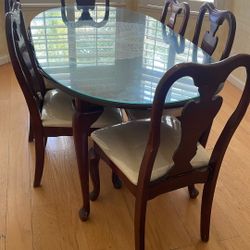 Cherry Wood Dining Table With Glass Protector And Chairs