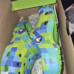 Kids  Crocs  Brand New  Size  13 And 11  Ask For 35 