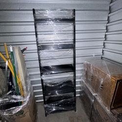 Black Leaning Shelf