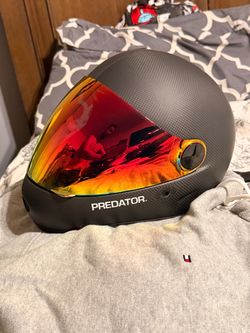 Predator carbon fiber helmet size medium