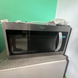 Whirlpool 30 Inch Above Range Microwave