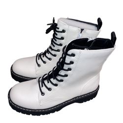 Sincerely Jules White Boot 