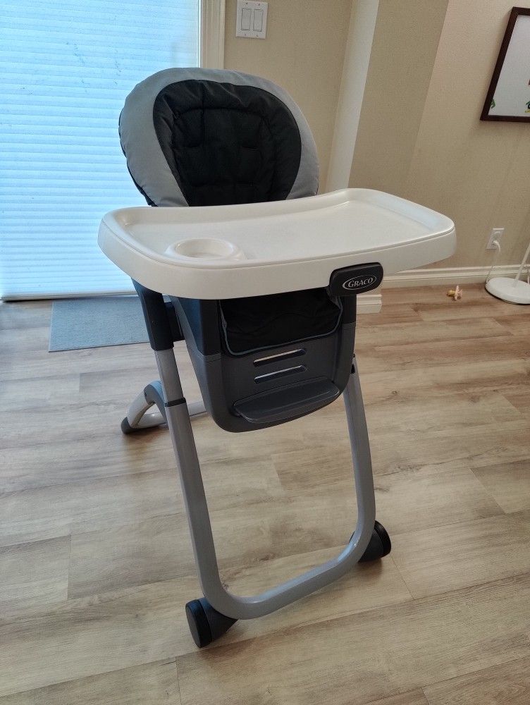 Graco DuoDiner DLX 6 In 1 High Chair