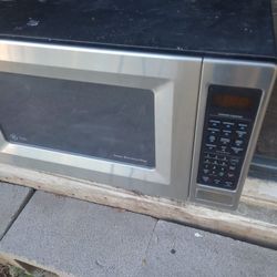 Microwave