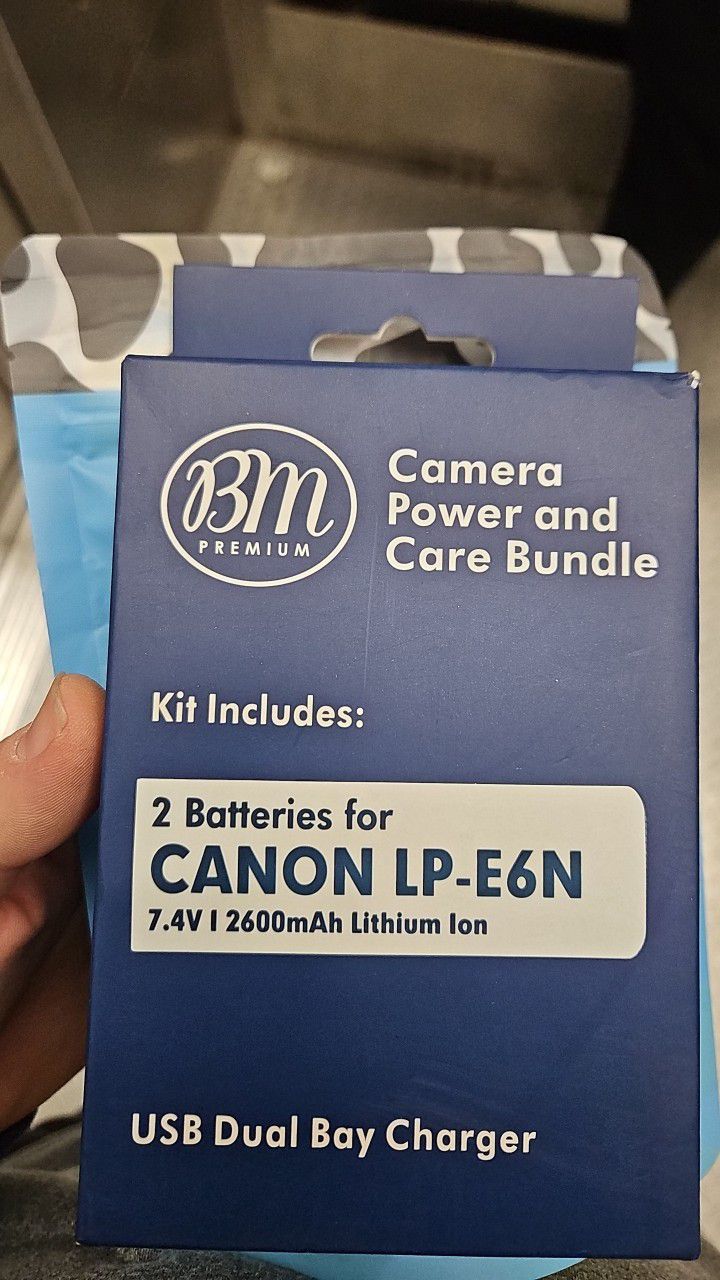 Canon LP E6NH Kit (Comes With 2 Battery Packs & USB Bay Charger)