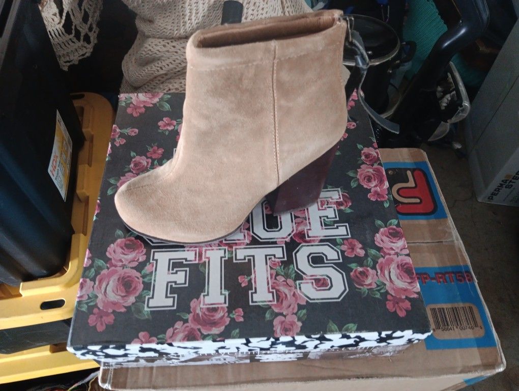 Jeffrey Campbell's Ankle Boots