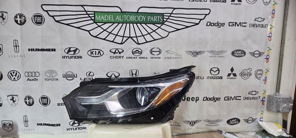 2018-2021 CHEVROLET EQUINOX XENON HID HEADLIGHT OEM- LEFT DRIVER SIDE