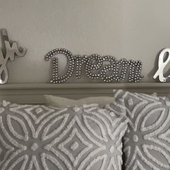 Love And Laugh Decorative Signs 