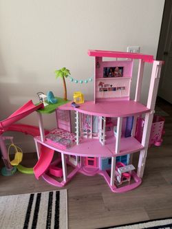 Barbie Dreamhouse