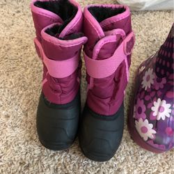 Size 9 Rain And Snow Boots 