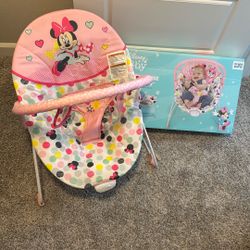 Minnie Mouse Bouncer 