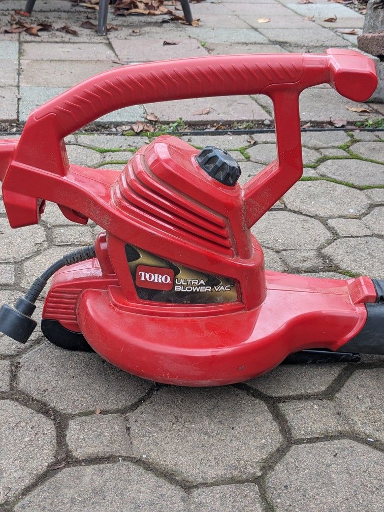 Toro Leaf Blower/Mulching Vacuum