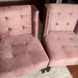 Tufted Chairs 