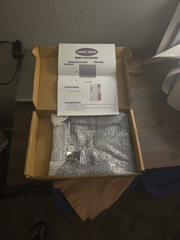 Hooke Road Bed Security Lock For Truck