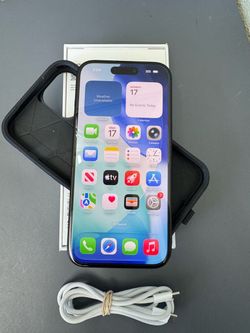 iPhone 15 unlocked 128gb like new