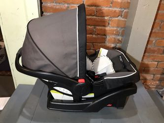 Graco Snugride Snuglock 35 Car Seat