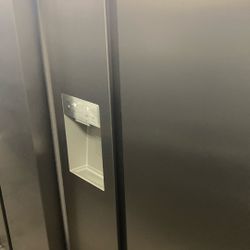 Hisense Side By Side Refrigerator