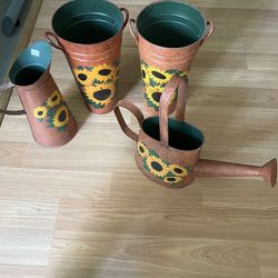 4 Piece Sunflower  Painted Garden Decor