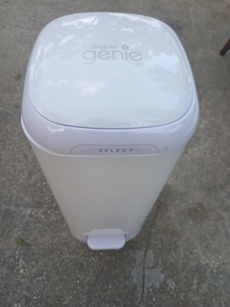 White Stainless Steel Diaper Genie Select