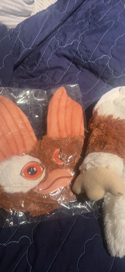 Small pet gizmo costume new!