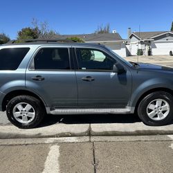 2010 Ford Escape