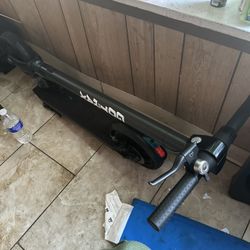 GOTRAX SCOOTER 