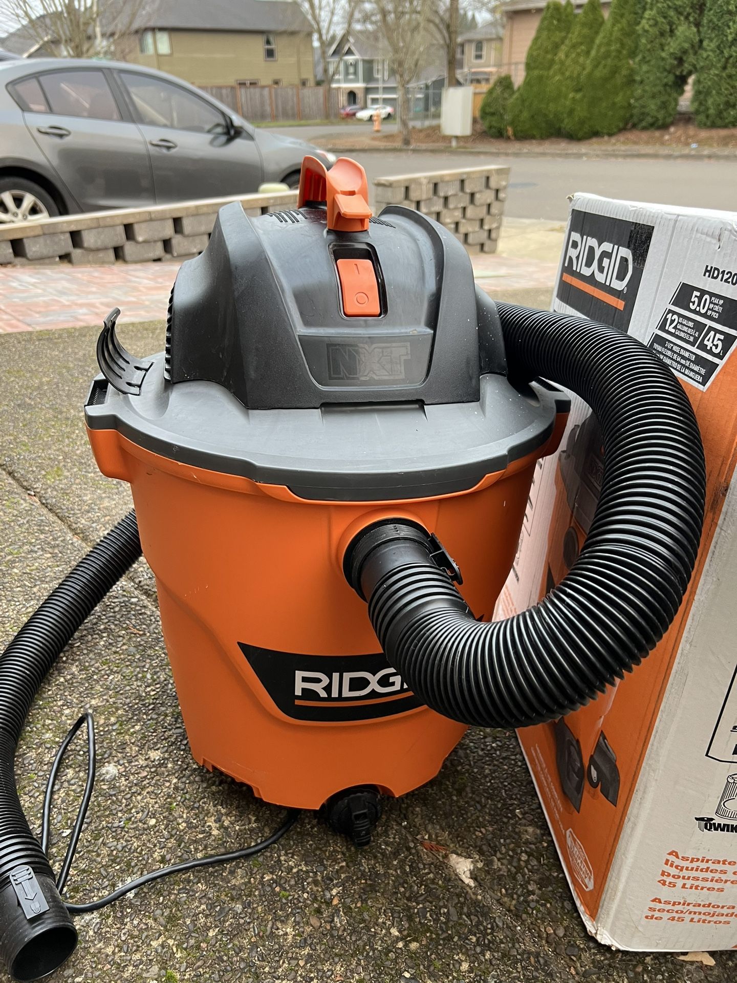 Rigid HD1200 12 Gal Shop Vac