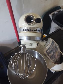 Kitchen aid mixer