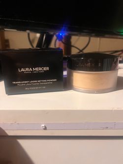 Laura Mercier