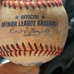 One Dozen Used Minor League Baseballs Leather Rawlings We Ship Or Local Pickup