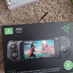 Hand Held Andriod Game 🎮