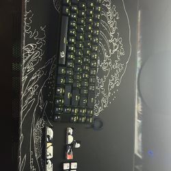 Red Dragon Rgb Gaming Keyboard  Used WIRED 6 Rgb Modes CUSTOM KEY CAPS INCLUDED