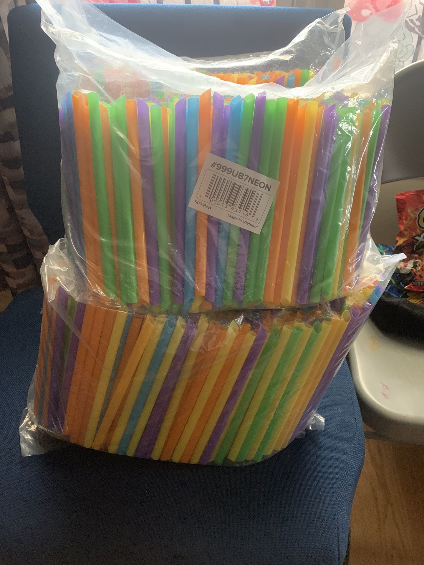 4 Bags Of Straws
