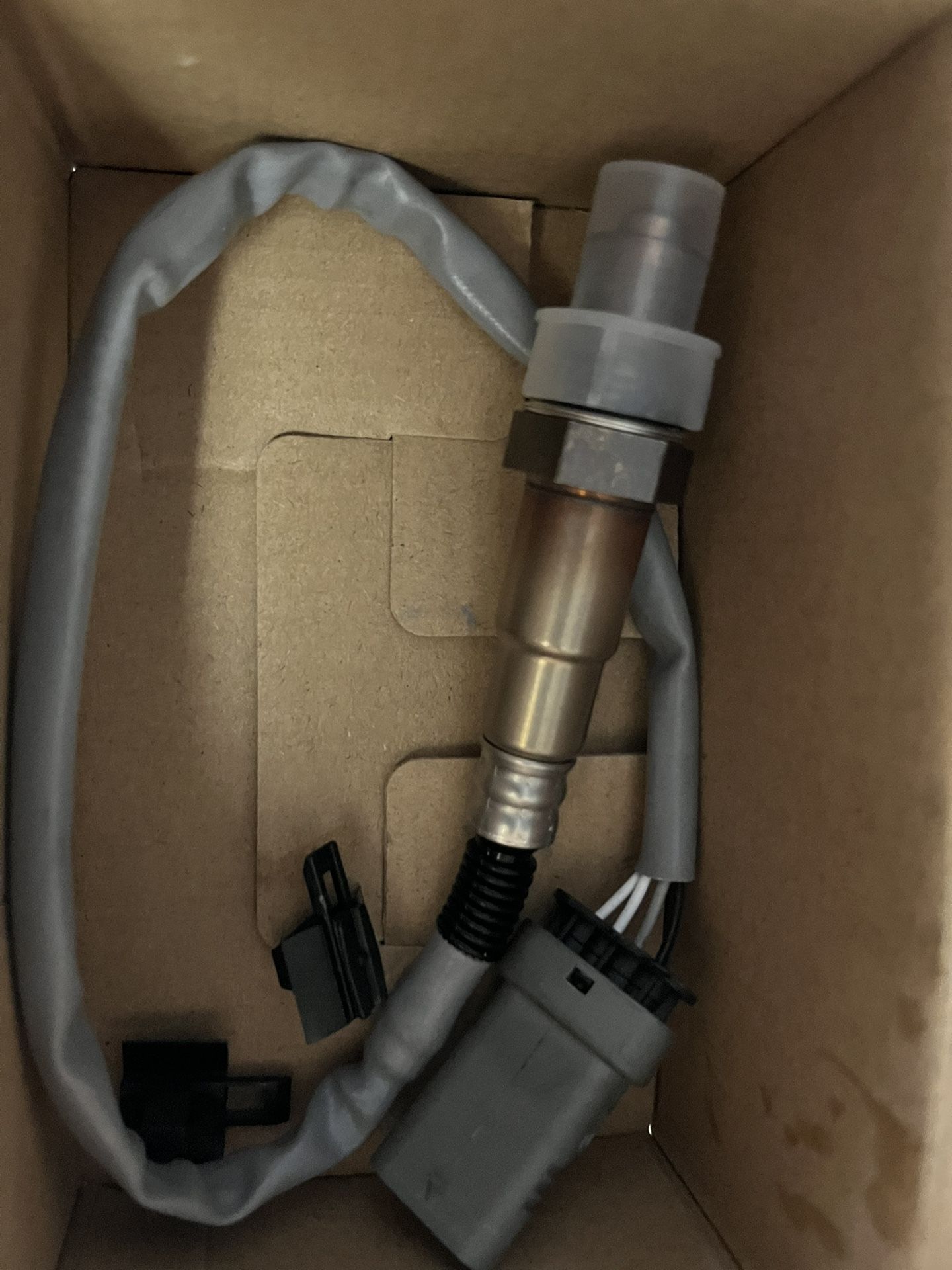 O2 Sensor Chevy, Gmc, buick. Just 1 New. Sensor De oxigeno.