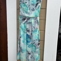 Beautiful Dress For Any Event 