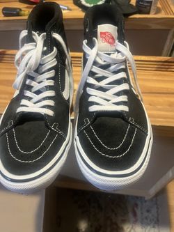 Vans Shoes Men’s 9 Brand New