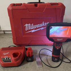Milwaukee M12 12V Lithium-Ion Cordless Auto Technician Borescope with Two Batteries and Charger