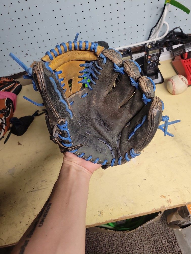 Wilson A2000 Baseball Glove