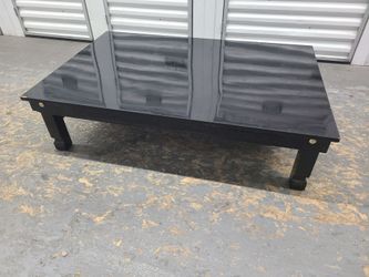 Korean/Asian Style Tea Table